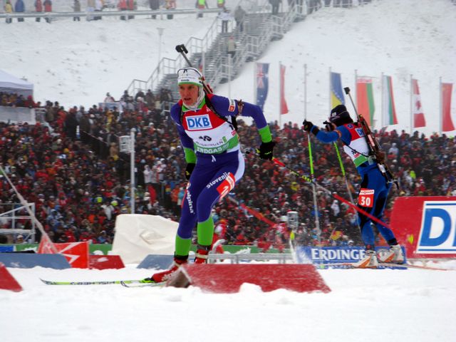 002 Teja Gregorin